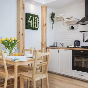 https://inpoint-main-square-apartment.krakowhotelspoland.com